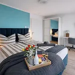 Schleivilla-ahoi-by-seeblick-ferien-oro-3-sz-sauna-wasserlage