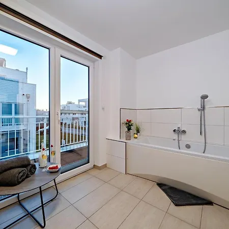 別荘 Schleivilla-ahoi-by-seeblick-ferien-oro-3-sz-sauna-wasserlage